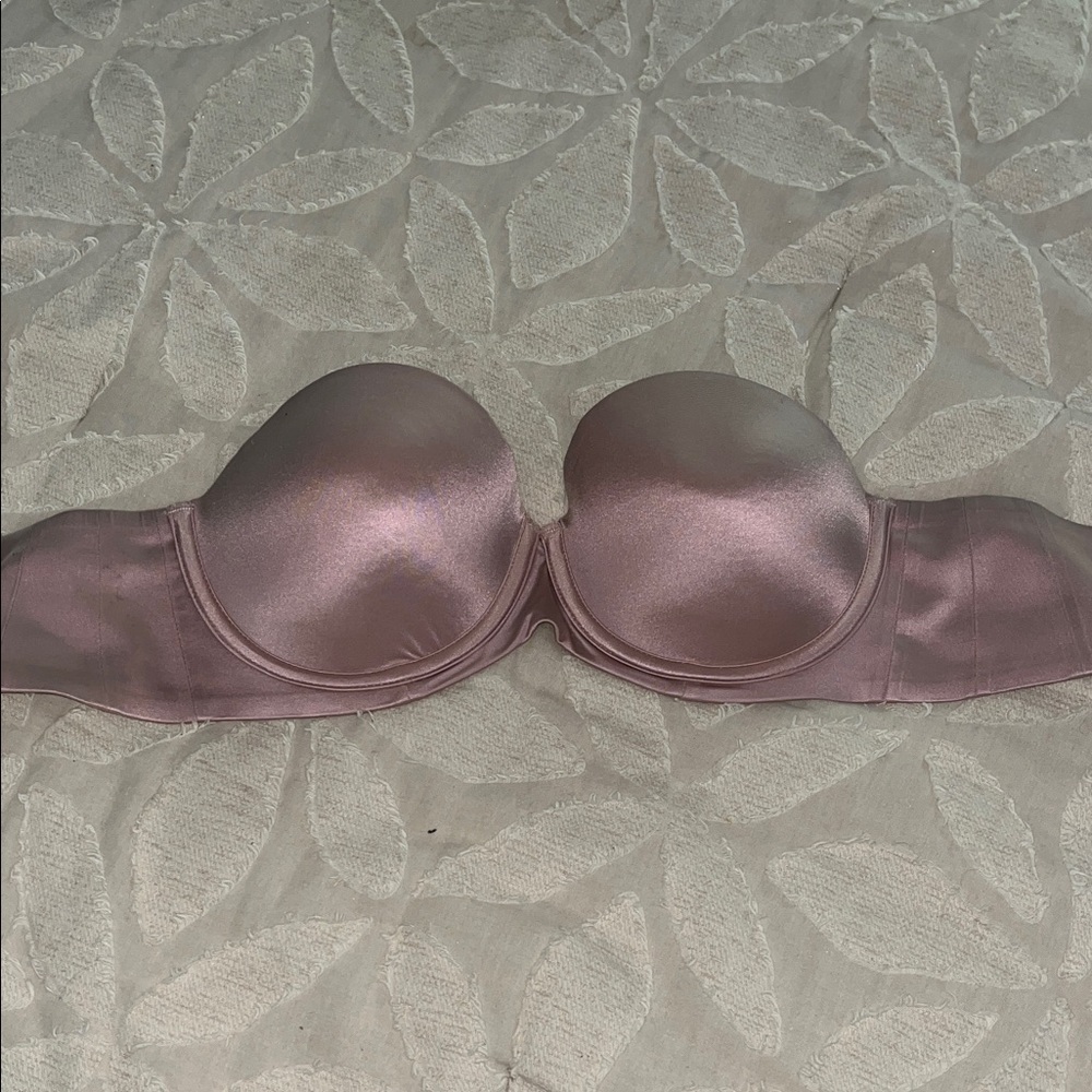Elegant Satin Underwire Bra - Pink